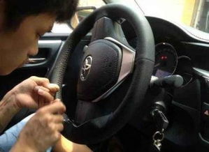 汽车内饰饰品 必要点缀还是潜在风险？为您详解安全装饰选择